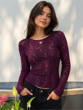 Forever 21 Plum Lace Long-Sleeve Top